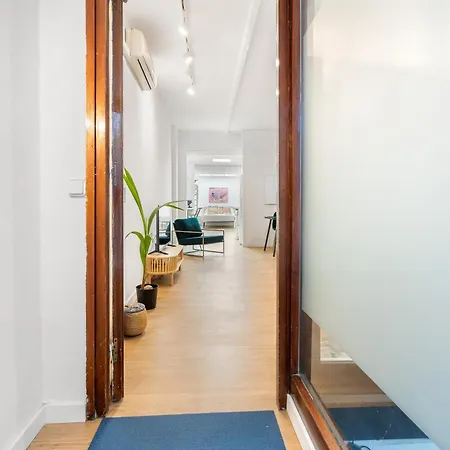 Apartament Charming In The Heart Of Gracia Barcelona