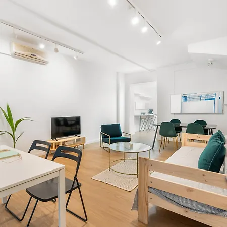 Apartament Charming In The Heart Of Gracia