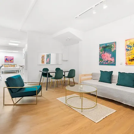 Charming In The Heart Of Gracia Apartament